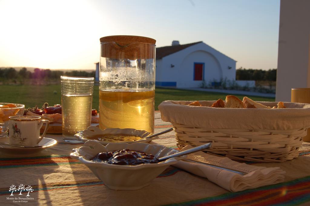 Herdade Da Burquilheira Family Retreat Alcáçovas Exterior foto